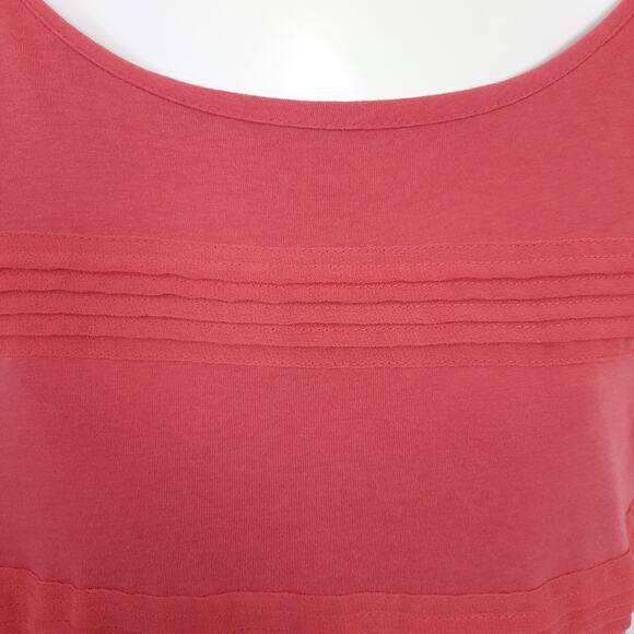 5 For $20.00 Ann Taylor LOFT Short Sleeve Horizontal Pleating Pattern, Medium - Picture 3 of 10